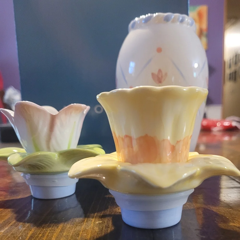 Elegant Blooms Vase & Taper Holder - Avon Floral Vase and Candle Holders - NEW